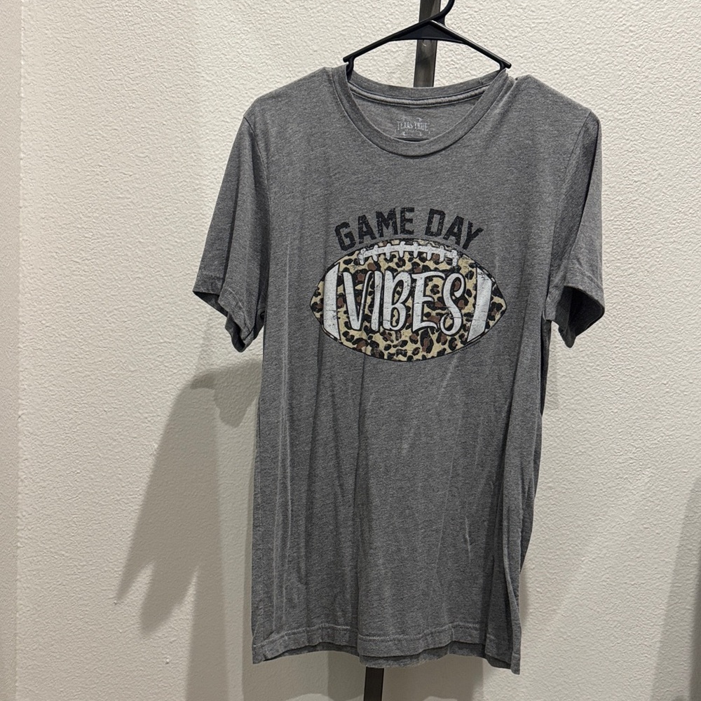 Gray "Game Day Vibes" Short Sleeve Tee